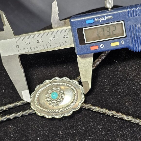 Bolo Tie With Green Stone Mens Read - Picture 4 of 9